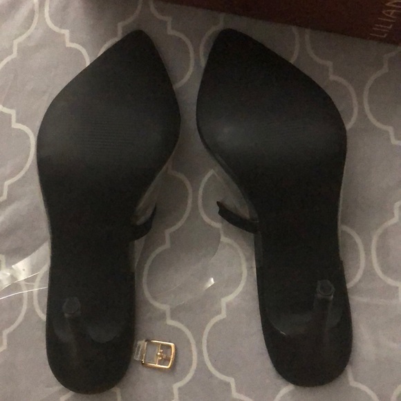 Heels - Picture 4 of 6